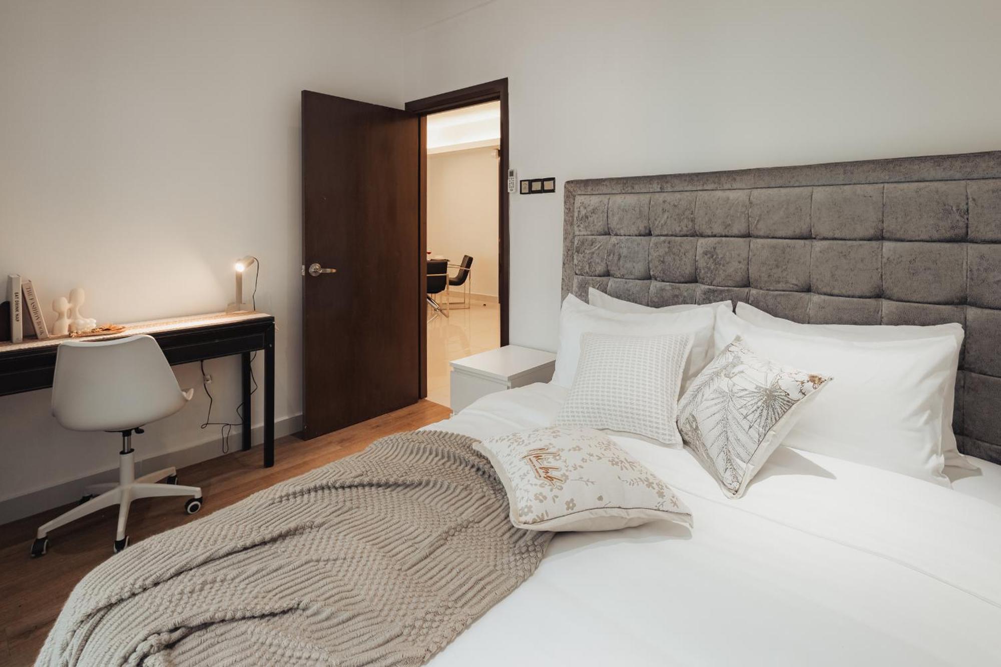 Suites & Residences @ Regalia By Plc Куала Лумпур Екстериор снимка
