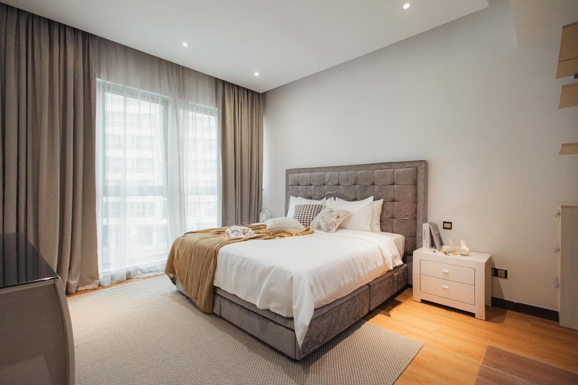 Suites & Residences @ Regalia By Plc Куала Лумпур Екстериор снимка
