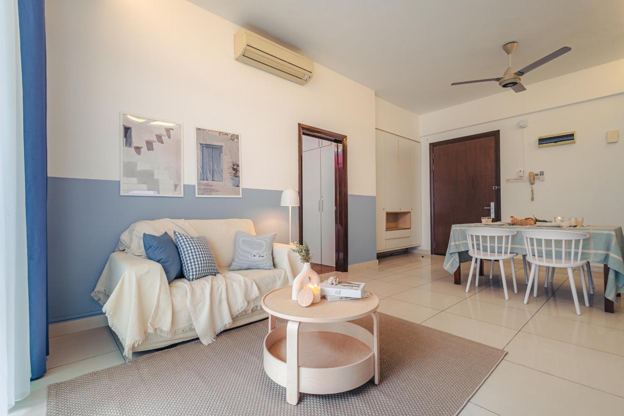 Suites & Residences @ Regalia By Plc Куала Лумпур Екстериор снимка