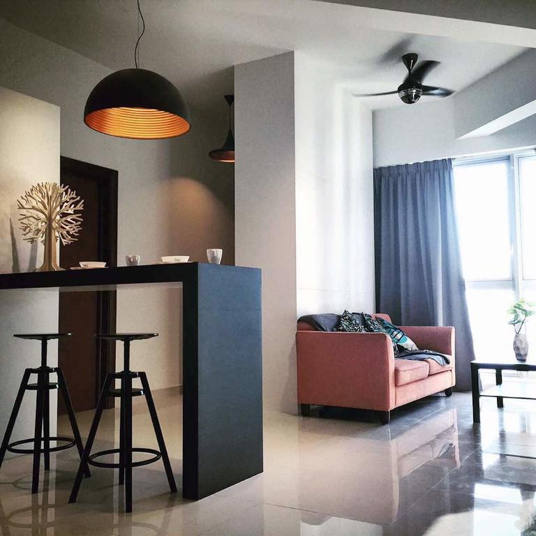 Suites & Residences @ Regalia By Plc Куала Лумпур Екстериор снимка